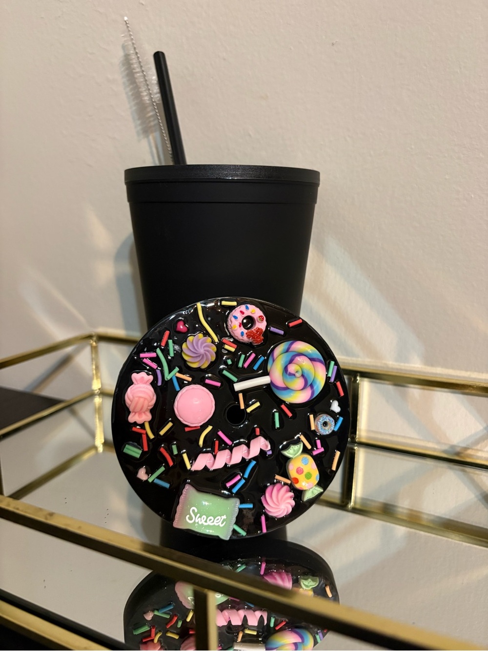 Customized junk lid